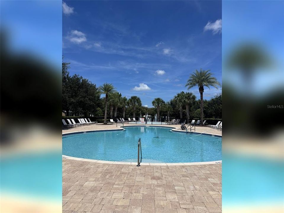En Venta: $1,395,000 (4 camas, 3 baños, 2464 Pies cuadrados)