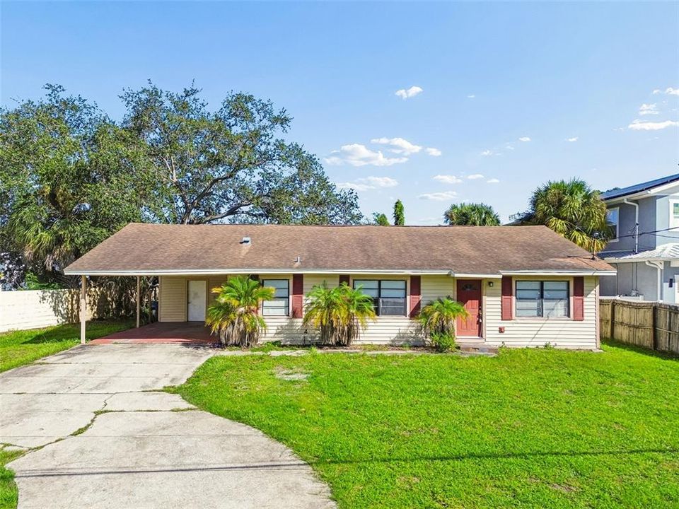 For Sale: $365,000 (3 beds, 2 baths, 1386 Square Feet)
