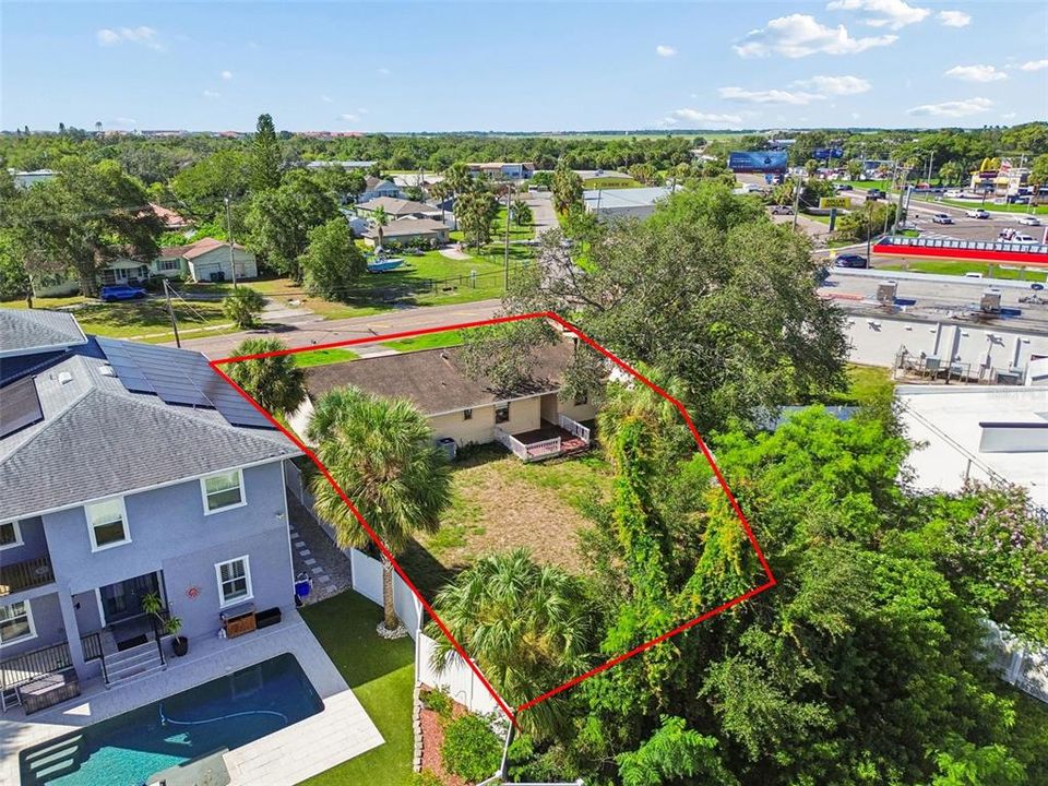 For Sale: $365,000 (3 beds, 2 baths, 1386 Square Feet)