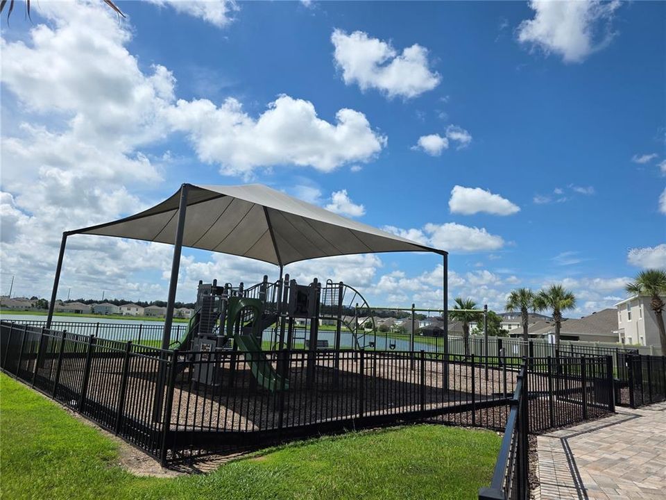 For Sale: $385,000 (4 beds, 2 baths, 1846 Square Feet)