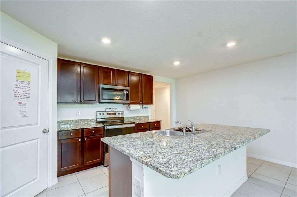 For Sale: $385,000 (4 beds, 2 baths, 1846 Square Feet)