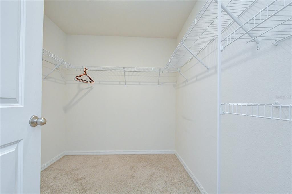 For Sale: $385,000 (4 beds, 2 baths, 1846 Square Feet)