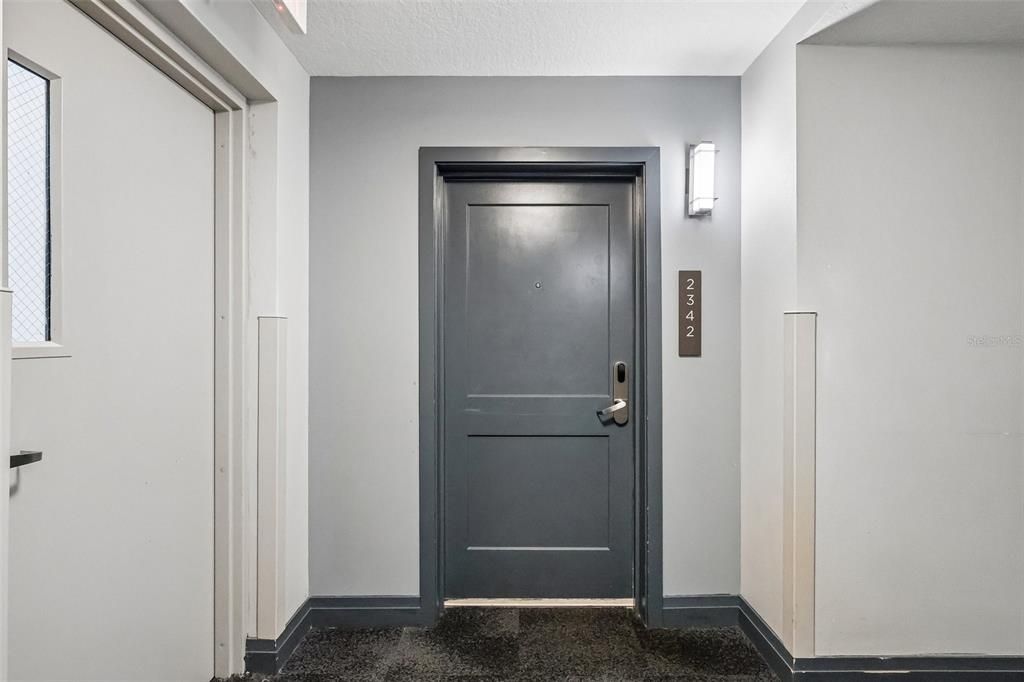 For Sale: $340,000 (3 beds, 3 baths, 1544 Square Feet)