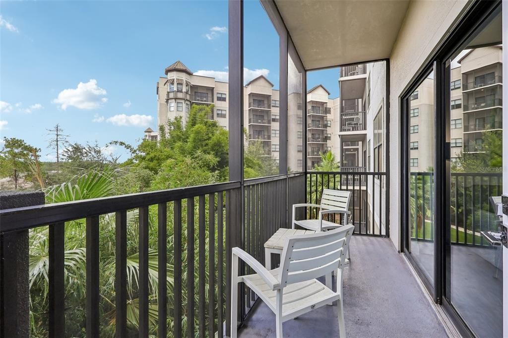 For Sale: $340,000 (3 beds, 3 baths, 1544 Square Feet)