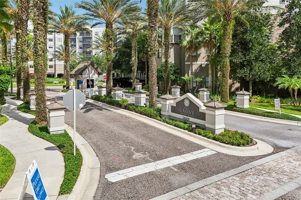 For Sale: $340,000 (3 beds, 3 baths, 1544 Square Feet)