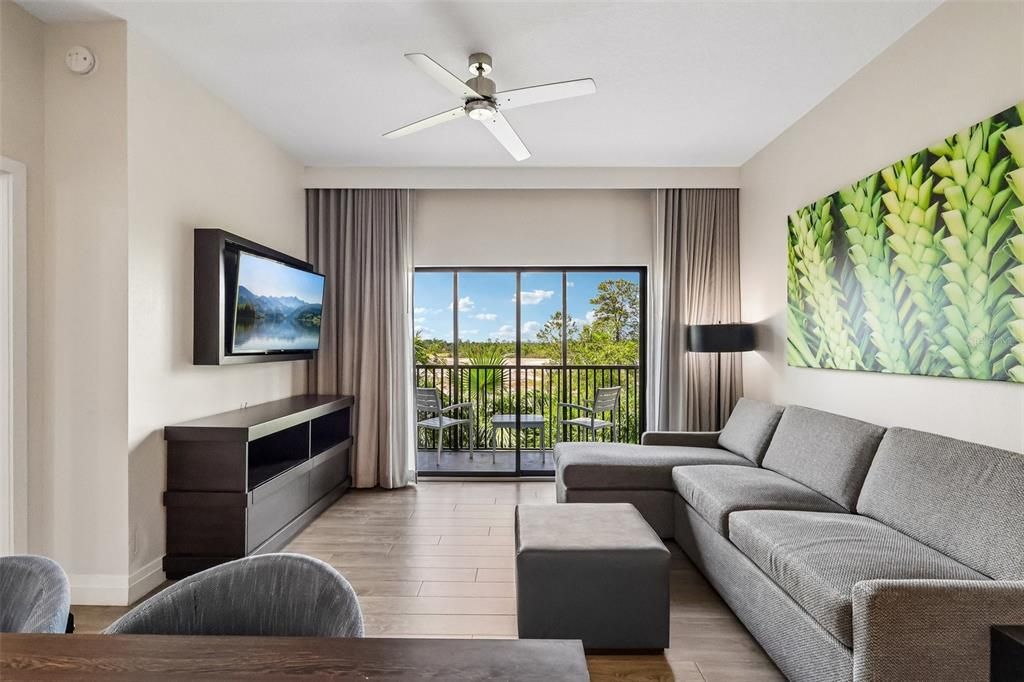 For Sale: $340,000 (3 beds, 3 baths, 1544 Square Feet)