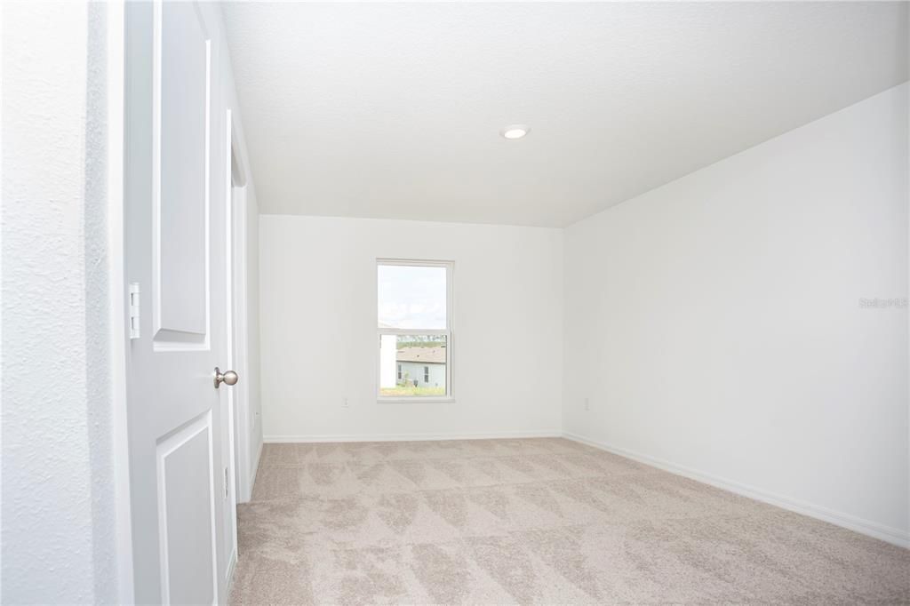 For Rent: $1,795 (3 beds, 2 baths, 1279 Square Feet)