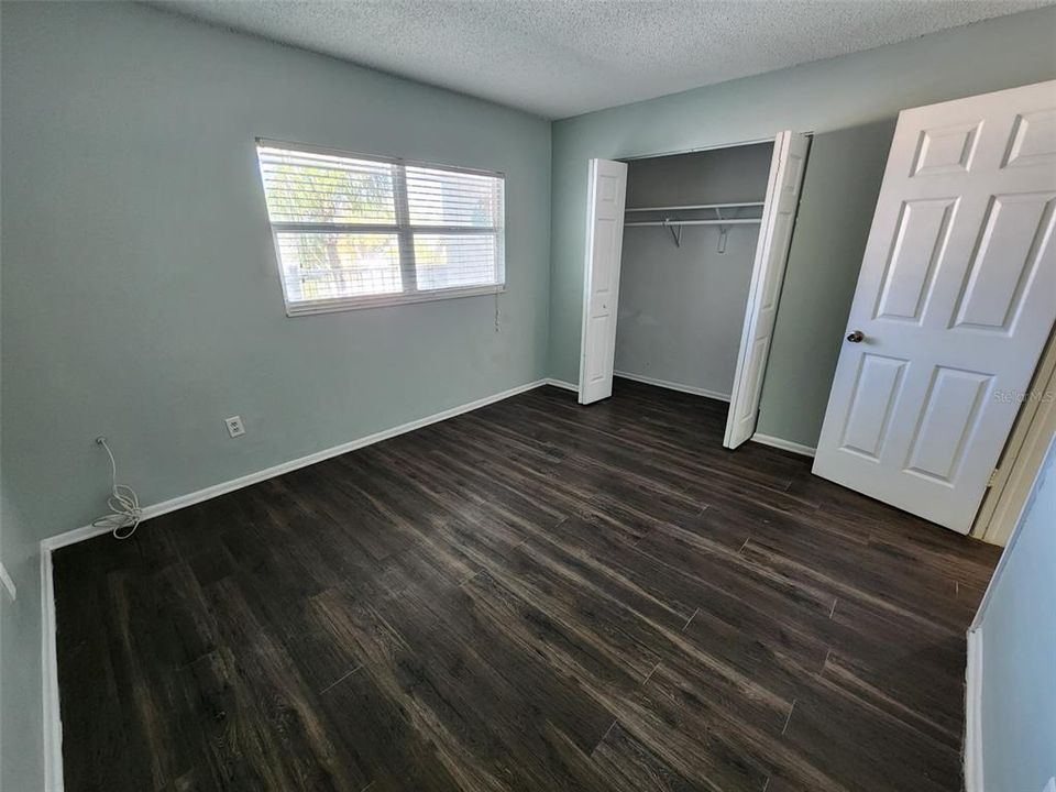 For Rent: $2,195 (2 beds, 1 baths, 1100 Square Feet)