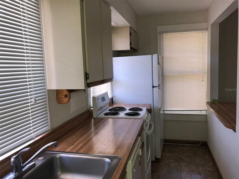 For Rent: $1,395 (1 beds, 1 baths, 500 Square Feet)