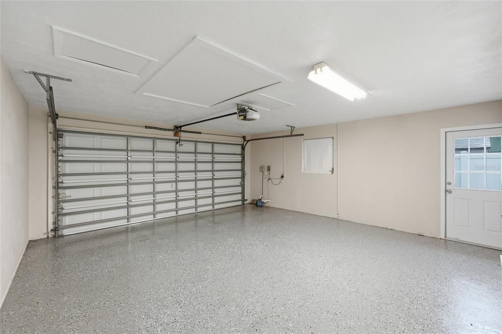 For Sale: $475,000 (3 beds, 2 baths, 1453 Square Feet)