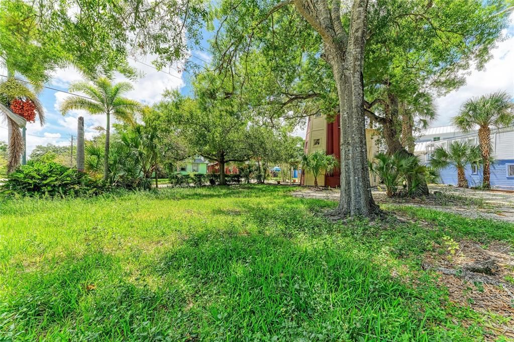 For Sale: $390,000 (0.12 acres)