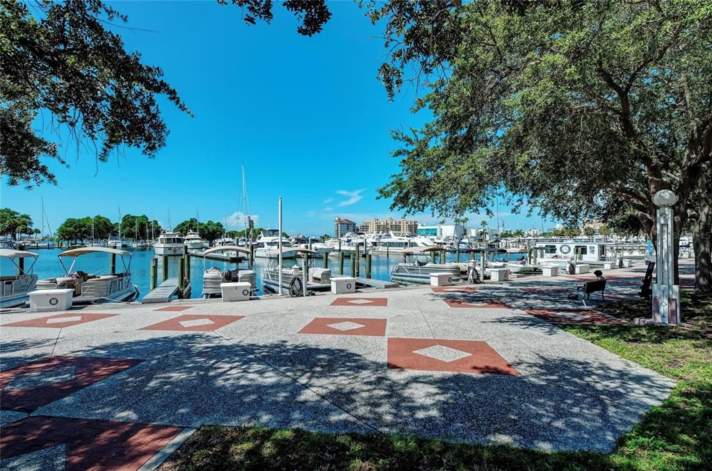 For Sale: $390,000 (0.12 acres)