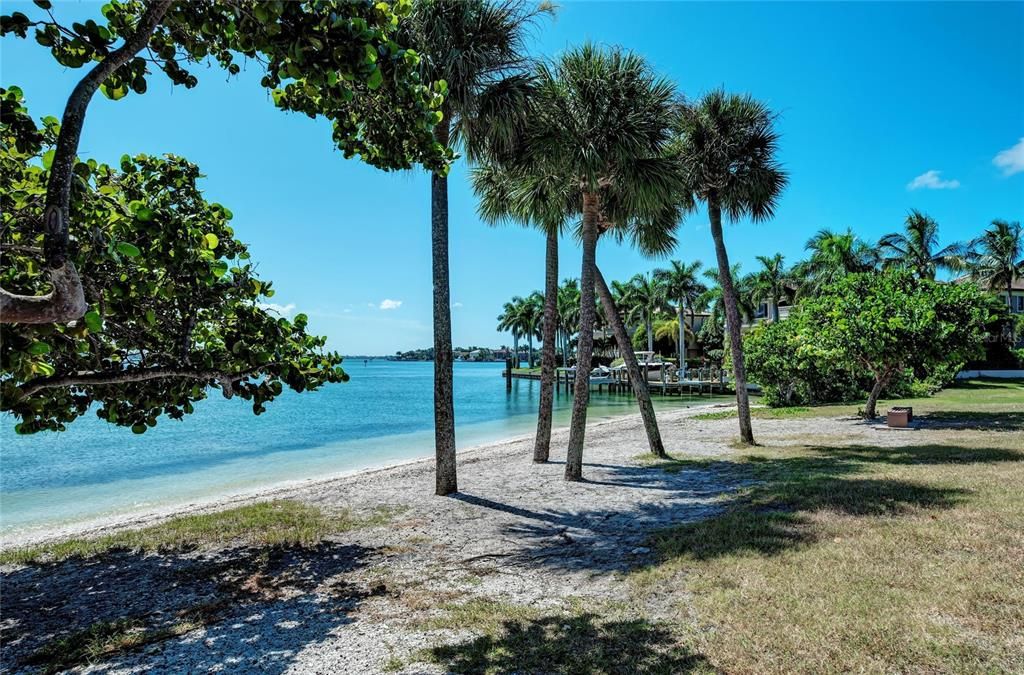 For Sale: $390,000 (0.12 acres)