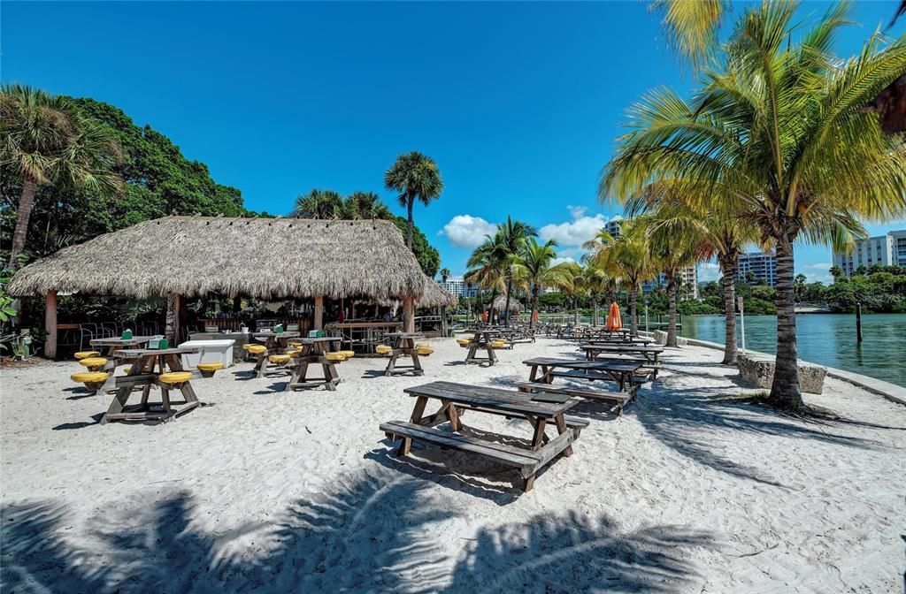 For Sale: $390,000 (0.12 acres)