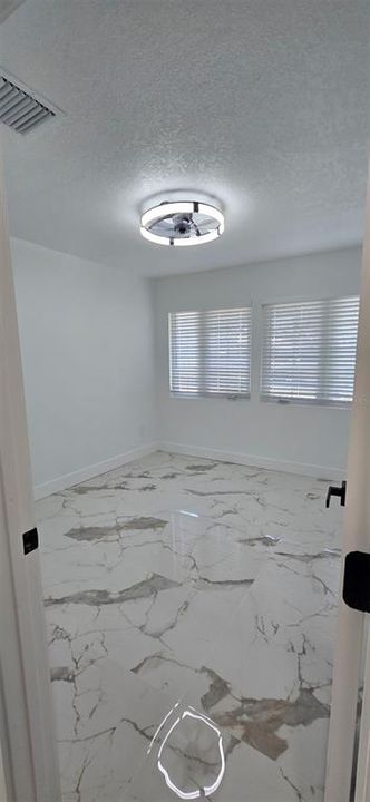 For Sale: $325,000 (4 beds, 2 baths, 1316 Square Feet)
