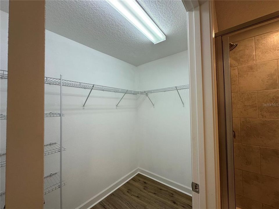 For Rent: $2,600 (3 beds, 2 baths, 1801 Square Feet)