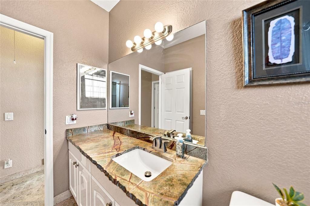 For Sale: $536,000 (3 beds, 2 baths, 1999 Square Feet)