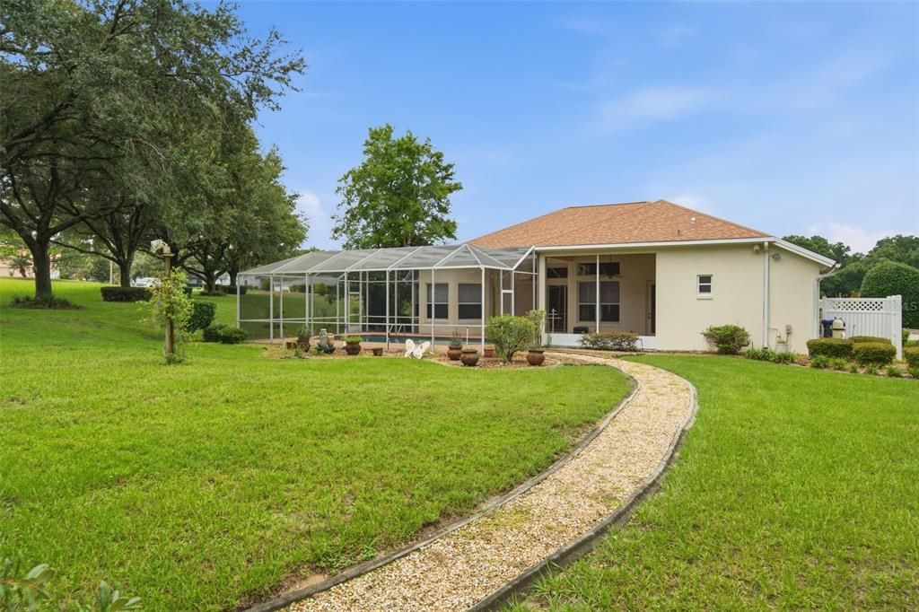 En Venta: $529,000 (4 camas, 3 baños, 2538 Pies cuadrados)