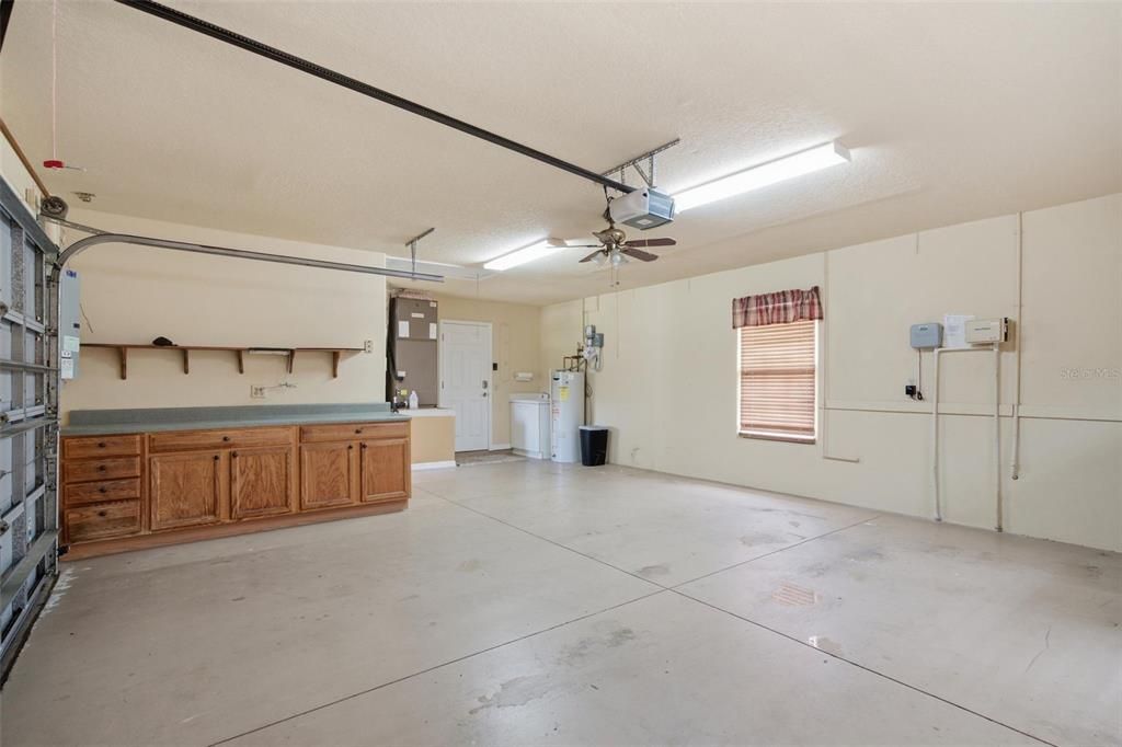 En Venta: $529,000 (4 camas, 3 baños, 2538 Pies cuadrados)