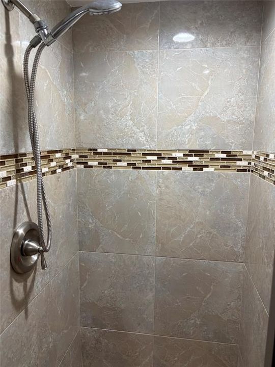 For Rent: $2,000 (2 beds, 2 baths, 1612 Square Feet)