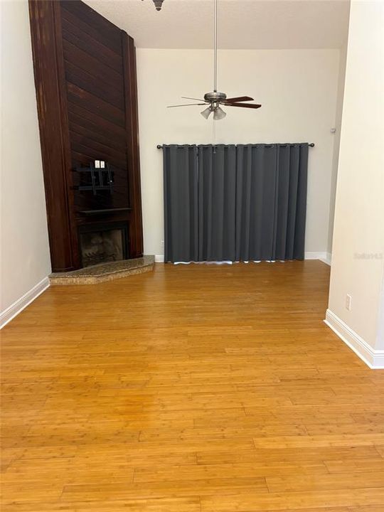 For Rent: $2,000 (2 beds, 2 baths, 1612 Square Feet)