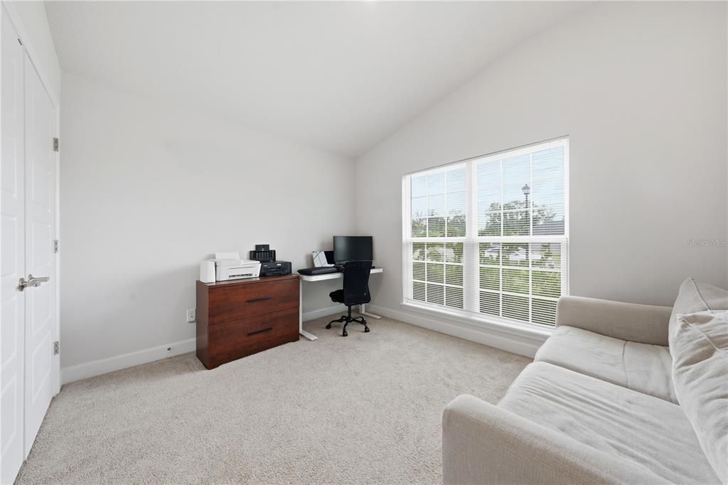 For Sale: $309,900 (3 beds, 2 baths, 1292 Square Feet)