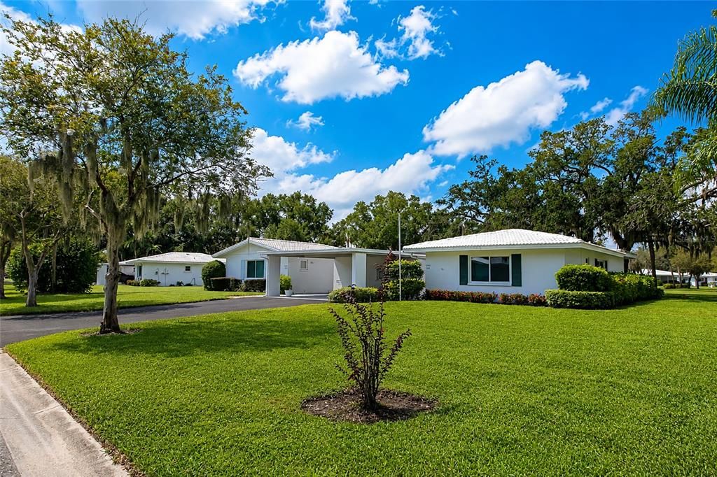 For Sale: $175,000 (2 beds, 2 baths, 1055 Square Feet)