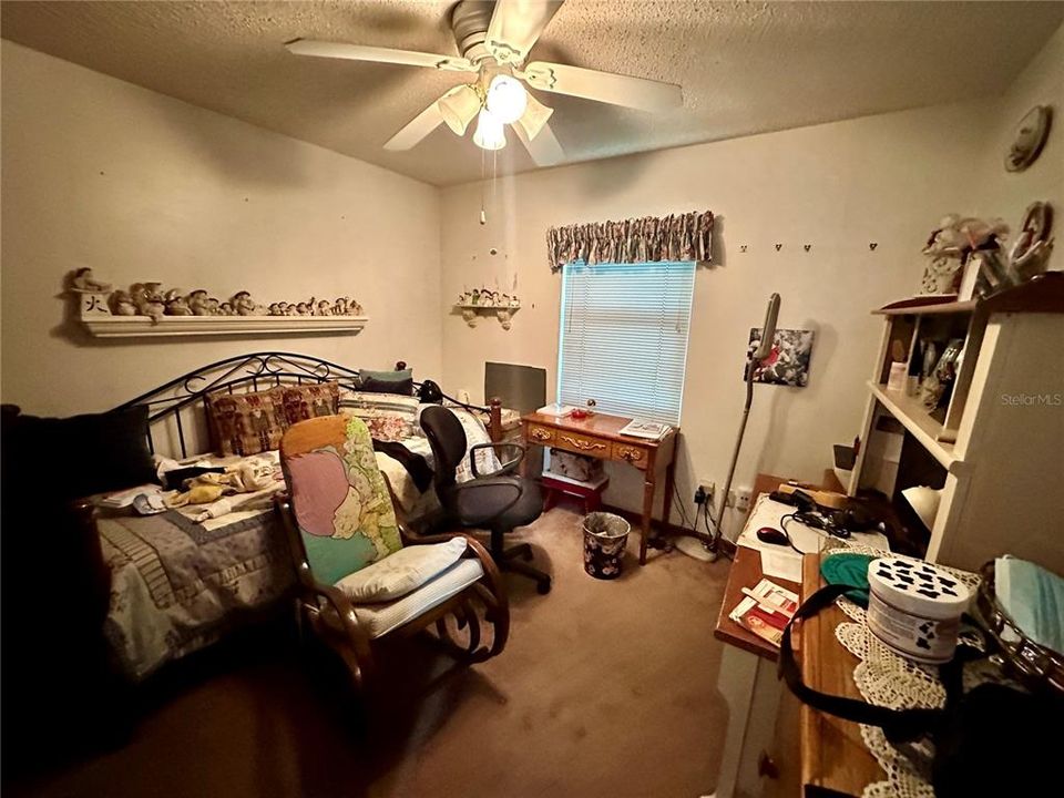 For Sale: $287,500 (3 beds, 2 baths, 1480 Square Feet)
