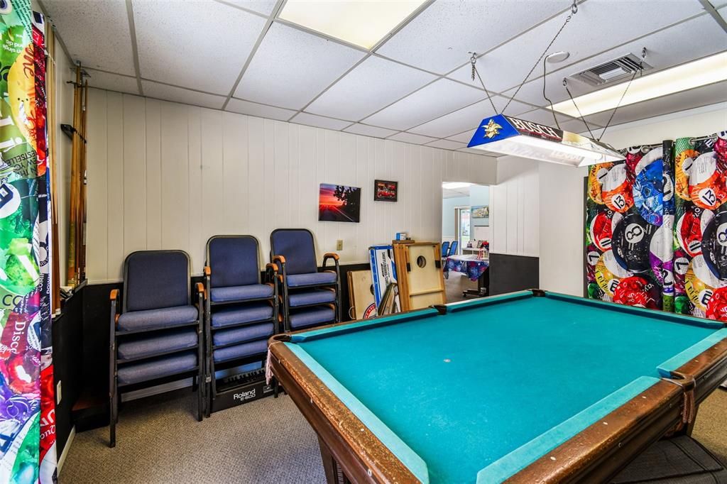 For Rent: $2,600 (2 beds, 2 baths, 865 Square Feet)