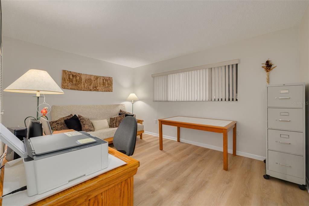 For Sale: $229,900 (2 beds, 2 baths, 1440 Square Feet)