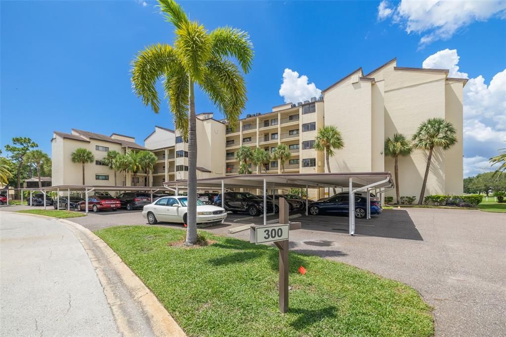 For Sale: $229,900 (2 beds, 2 baths, 1440 Square Feet)