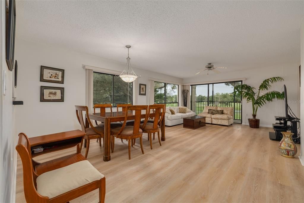 For Sale: $229,900 (2 beds, 2 baths, 1440 Square Feet)