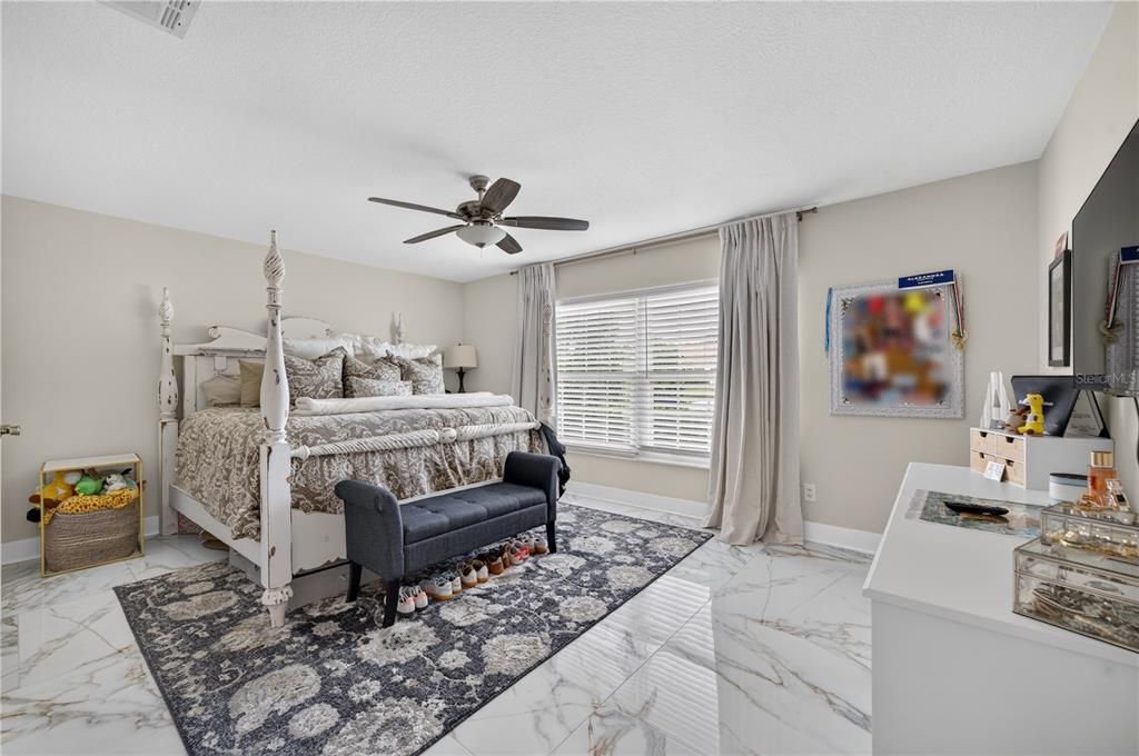For Sale: $1,049,990 (5 beds, 3 baths, 3254 Square Feet)