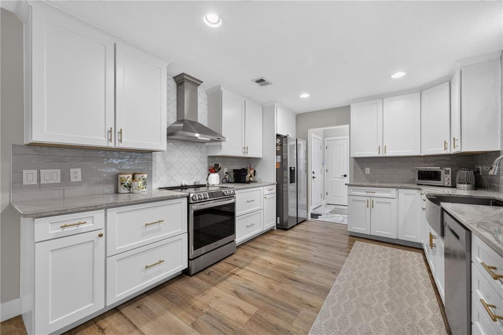 For Sale: $1,049,990 (5 beds, 3 baths, 3254 Square Feet)