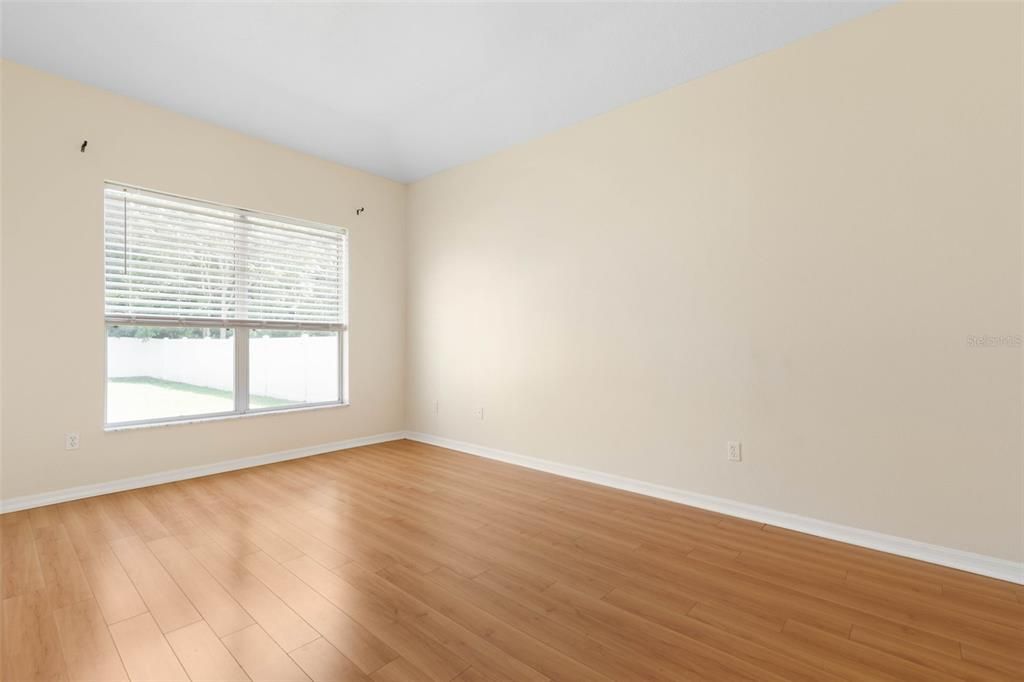 For Sale: $445,000 (3 beds, 2 baths, 1903 Square Feet)