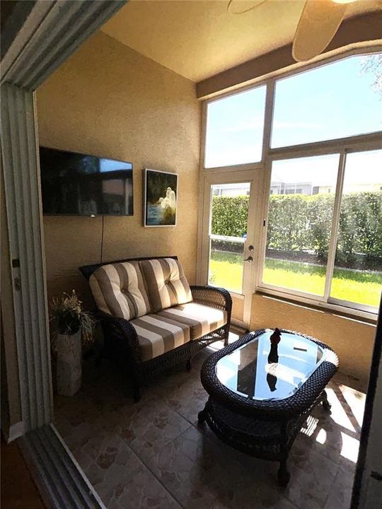 For Sale: $389,000 (3 beds, 2 baths, 1944 Square Feet)