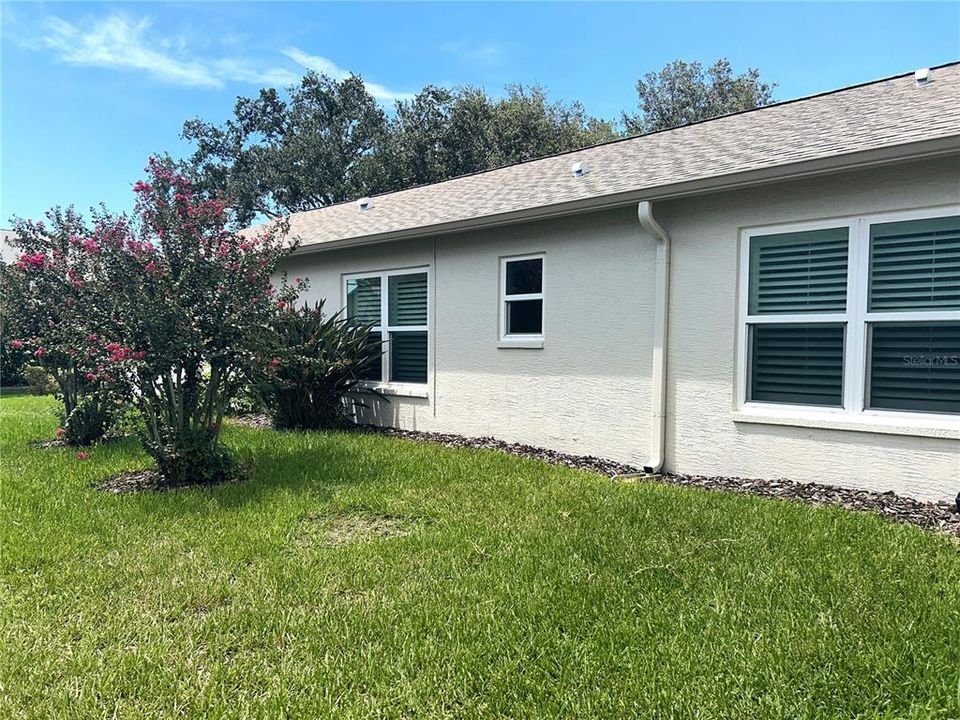 For Sale: $389,000 (3 beds, 2 baths, 1944 Square Feet)