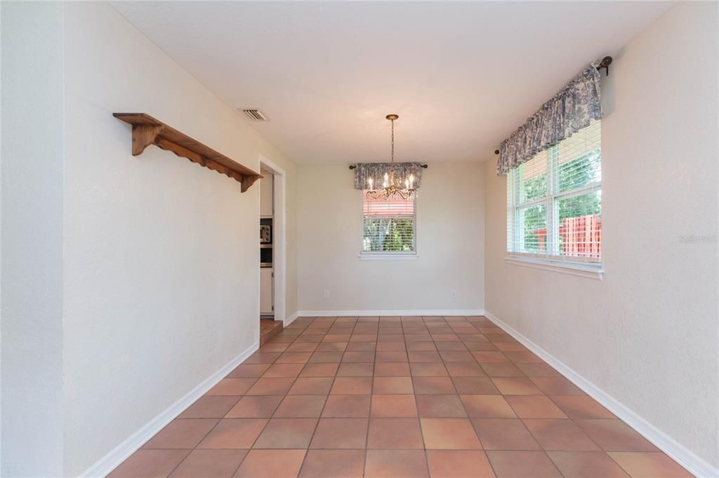 En Venta: $465,000 (3 camas, 2 baños, 1620 Pies cuadrados)