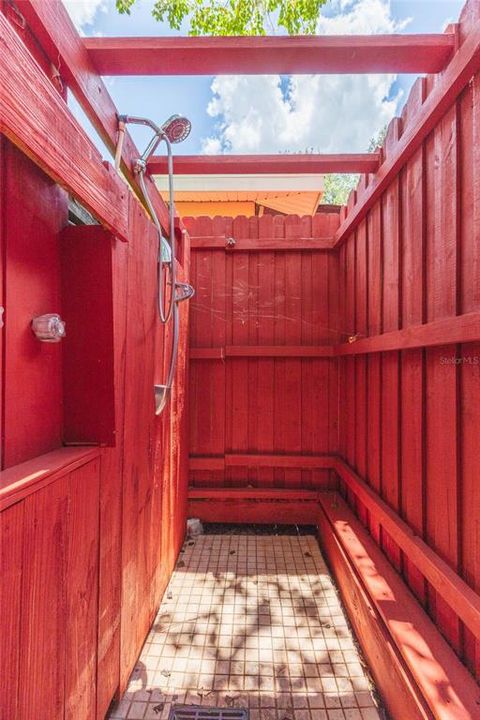 En Venta: $465,000 (3 camas, 2 baños, 1620 Pies cuadrados)