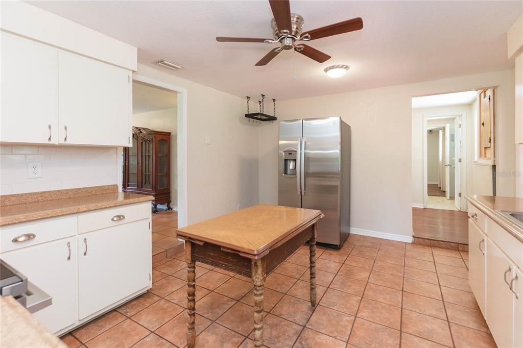 En Venta: $465,000 (3 camas, 2 baños, 1620 Pies cuadrados)