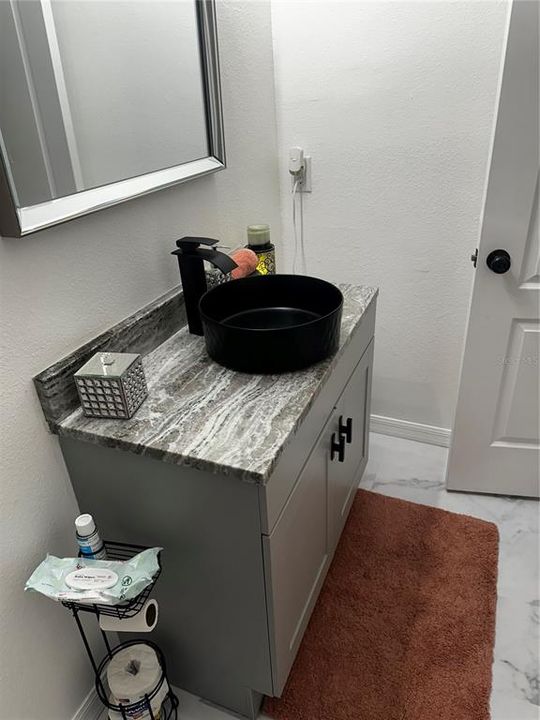 For Rent: $2,450 (3 beds, 2 baths, 1855 Square Feet)