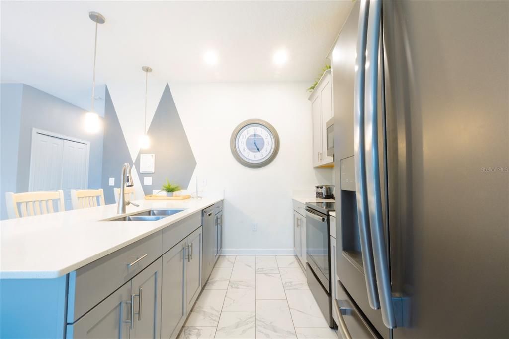 For Sale: $419,900 (5 beds, 4 baths, 2167 Square Feet)