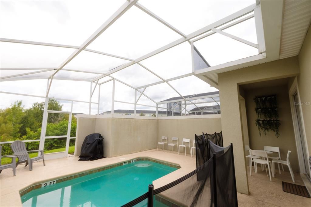 For Sale: $419,900 (5 beds, 4 baths, 2167 Square Feet)