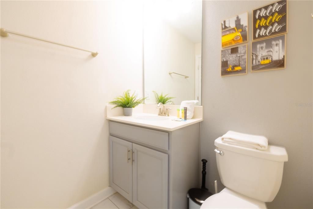 For Sale: $419,900 (5 beds, 4 baths, 2167 Square Feet)