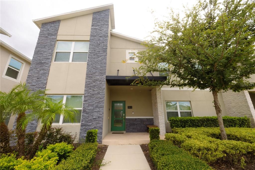 For Sale: $419,900 (5 beds, 4 baths, 2167 Square Feet)