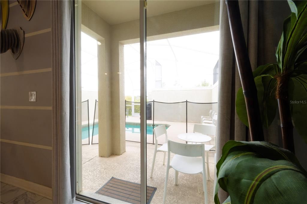 For Sale: $419,900 (5 beds, 4 baths, 2167 Square Feet)