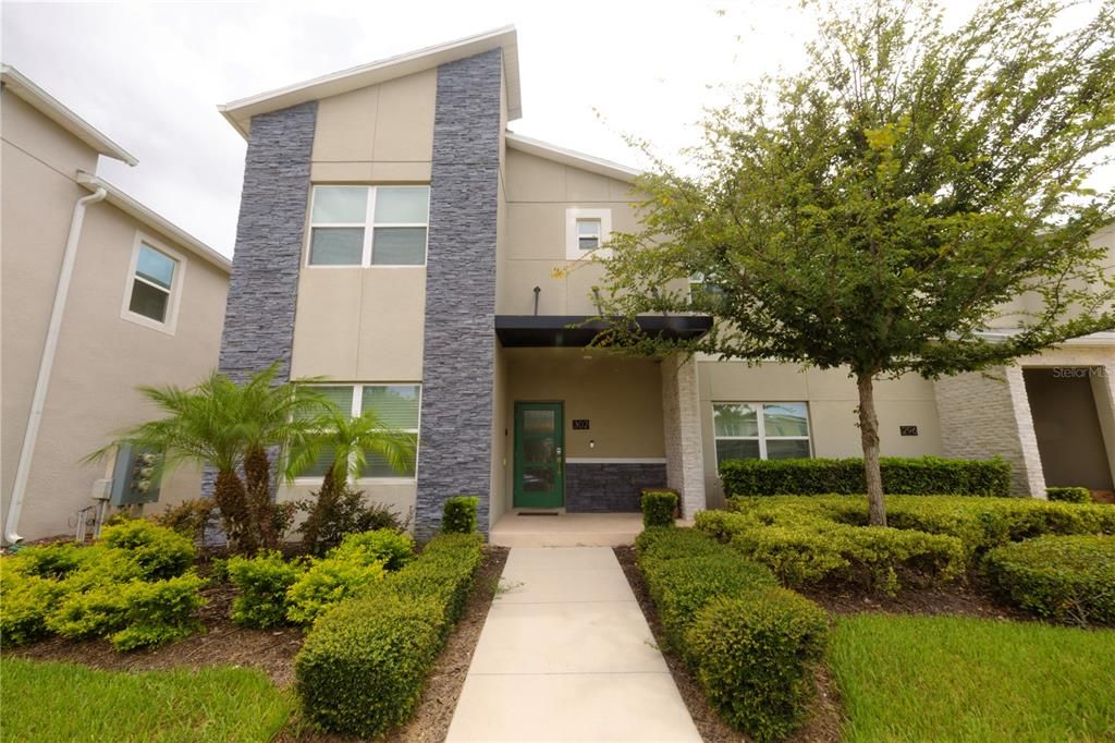 For Sale: $419,900 (5 beds, 4 baths, 2167 Square Feet)