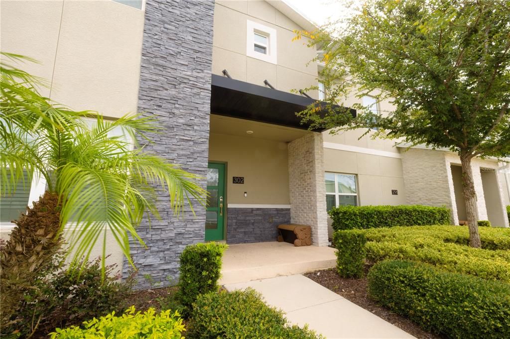 For Sale: $419,900 (5 beds, 4 baths, 2167 Square Feet)