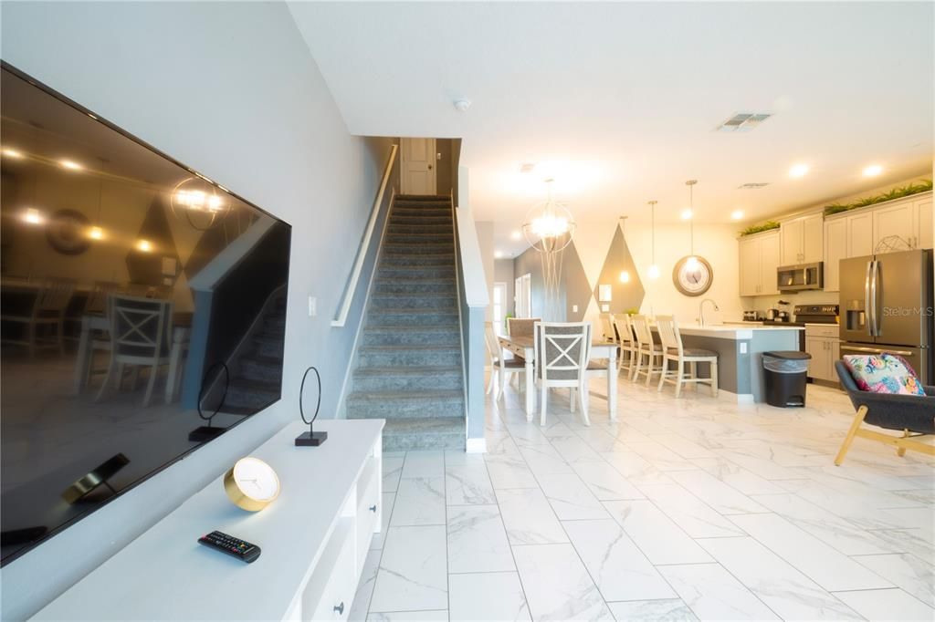 For Sale: $419,900 (5 beds, 4 baths, 2167 Square Feet)