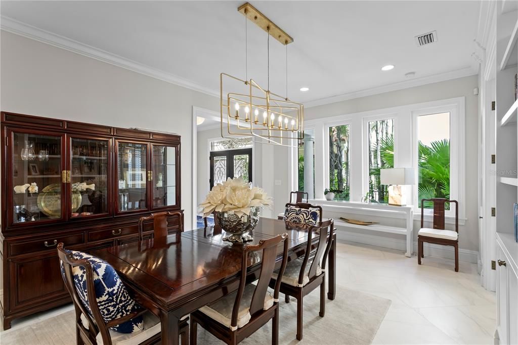 En Venta: $3,695,000 (4 camas, 2 baños, 3524 Pies cuadrados)